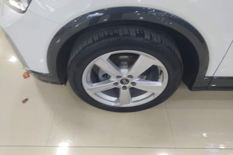 Used Audi Q2L 2022 35 TFSI Advanced Style Edition Exterior 7