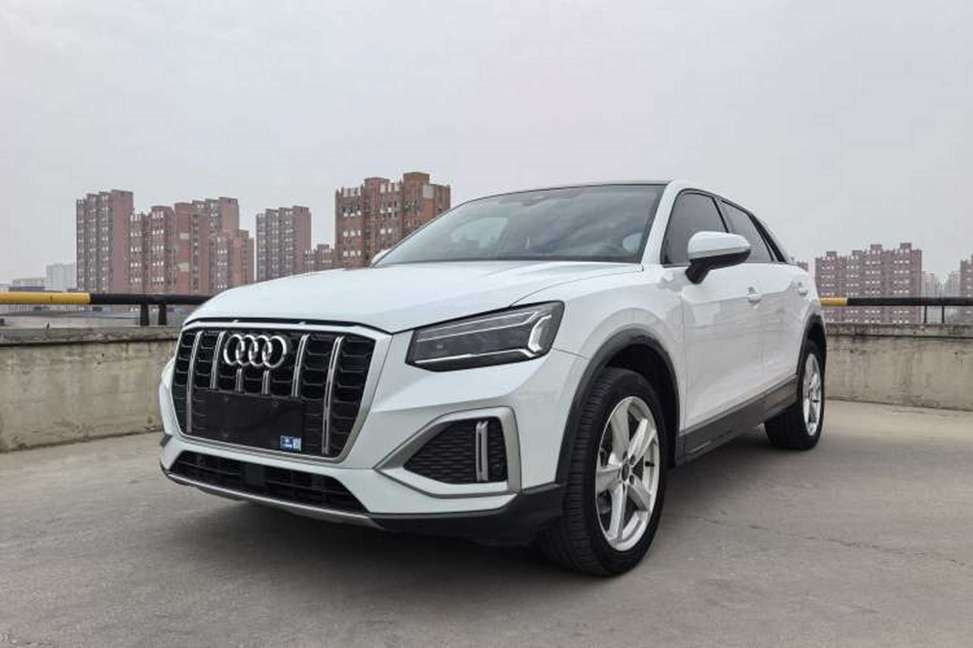 Used Audi Q2L 2022 35 TFSI Advanced Style Edition Front Left 45 Deg