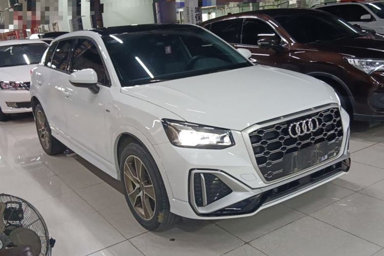 Used Audi Q2L 2022 35 TFSI Fashion Dynamic Model Front Right 45 Deg