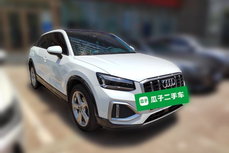 Used Audi Q2L 2022 35 TFSI Advanced Style Edition Front Right 45 Deg