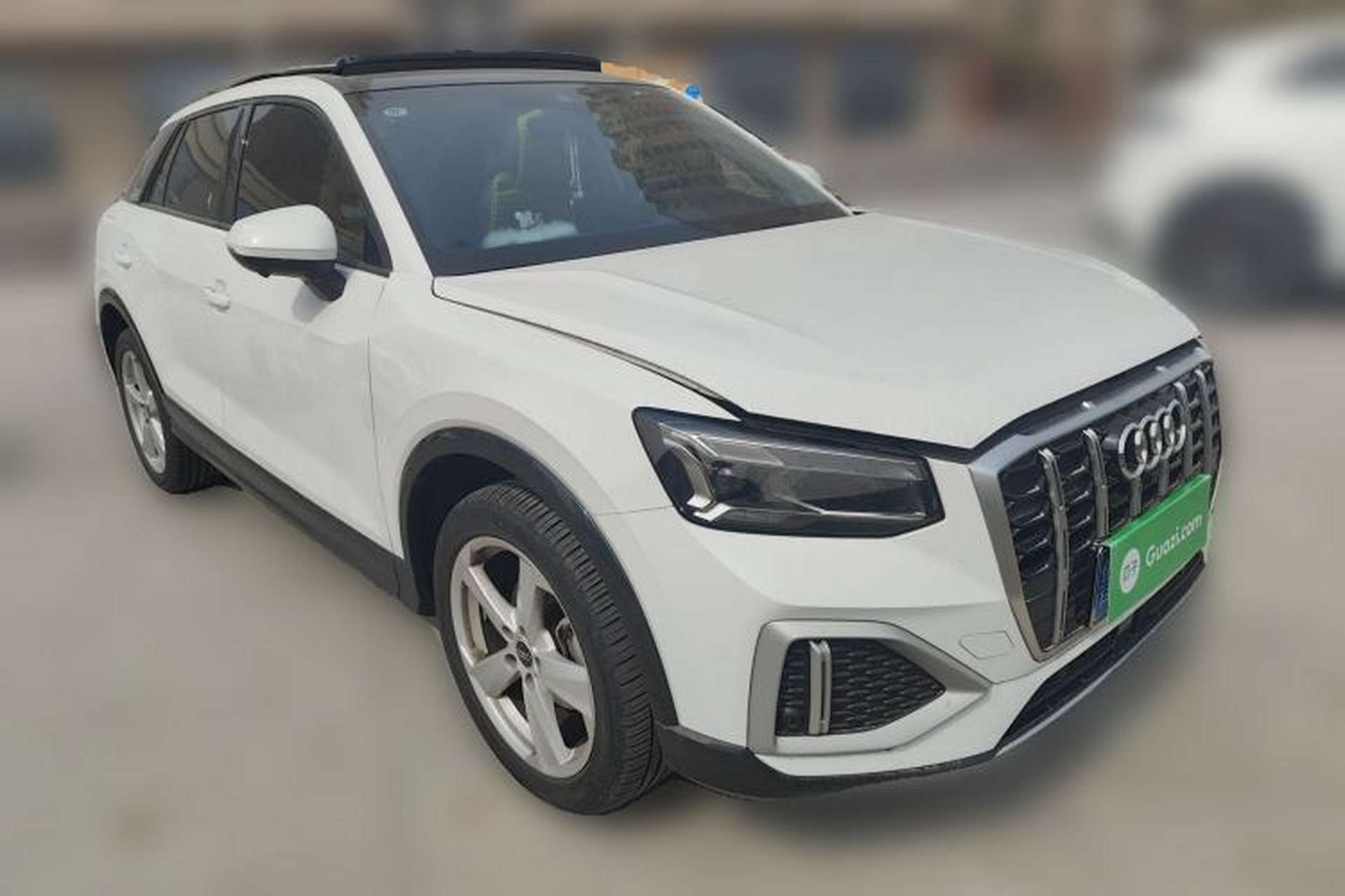 Used Audi Q2L 2022 35 TFSI Advanced Style Edition Front Right 45 Deg