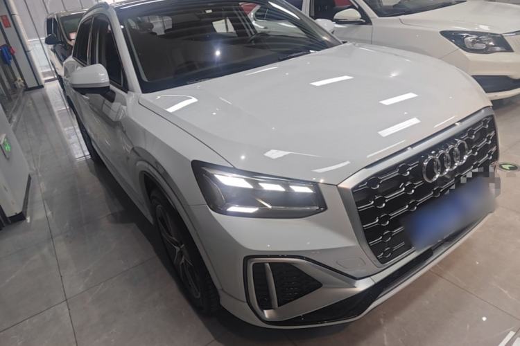 Used Audi Q2L 2022 35 TFSI Fashion Dynamic Model Front Right 45 Deg
