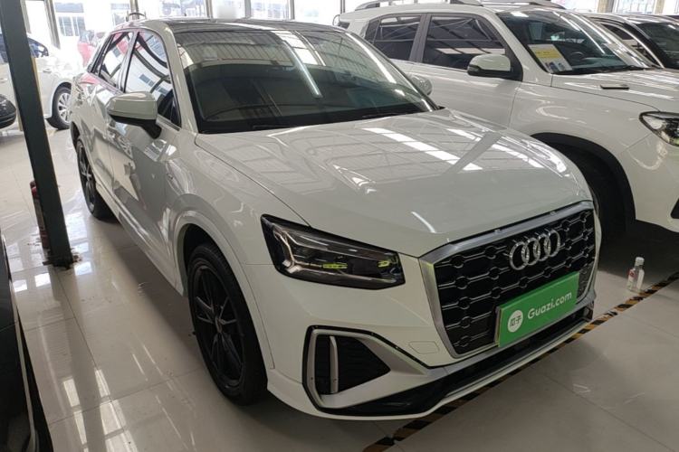 Used Audi Q2L 2022 35 TFSI Progressive Dynamic Edition Front Right 45 Deg