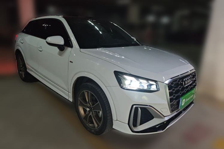 Used Audi Q2L 2022 35 TFSI Fashion Dynamic Model Front Right 45 Deg