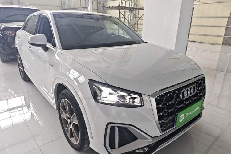 Used Audi Q2L 2022 35 TFSI Fashion Dynamic Model Front Right 45 Deg