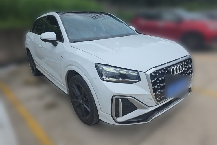 Used Audi Q2L 2022 35 TFSI Progressive Dynamic Edition Front Right 45 Deg