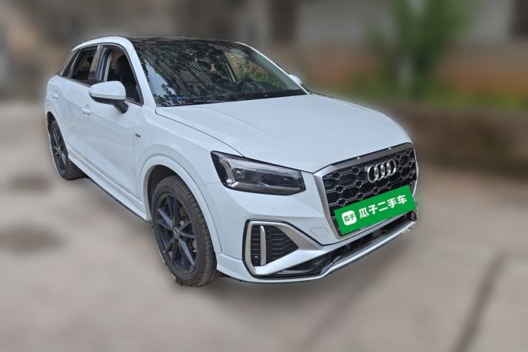 Used Audi Q2L 2022 35 TFSI Progressive Dynamic Edition Front Right 45 Deg