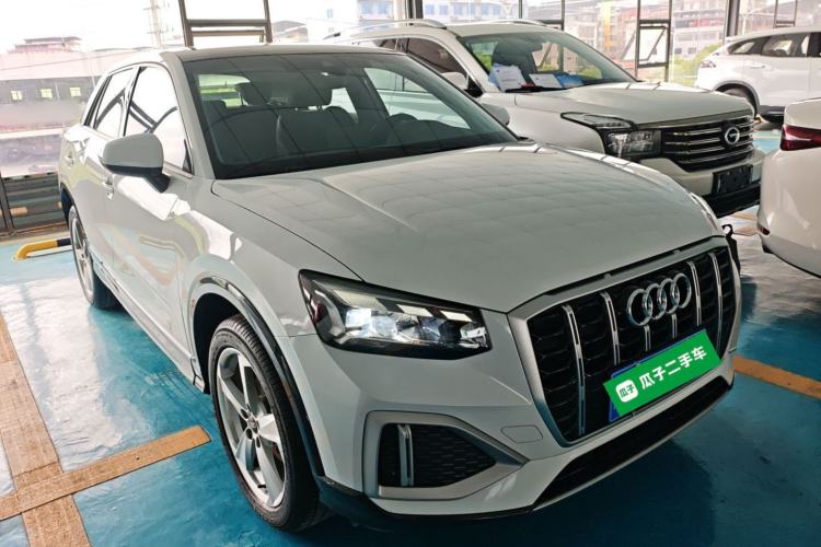Used Audi Q2L 2022 35 TFSI Advanced Style Edition Front Right 45 Deg
