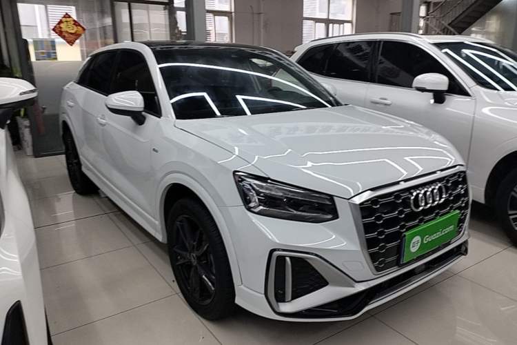 Used Audi Q2L 2022 35 TFSI Progressive Dynamic Edition Front Right 45 Deg