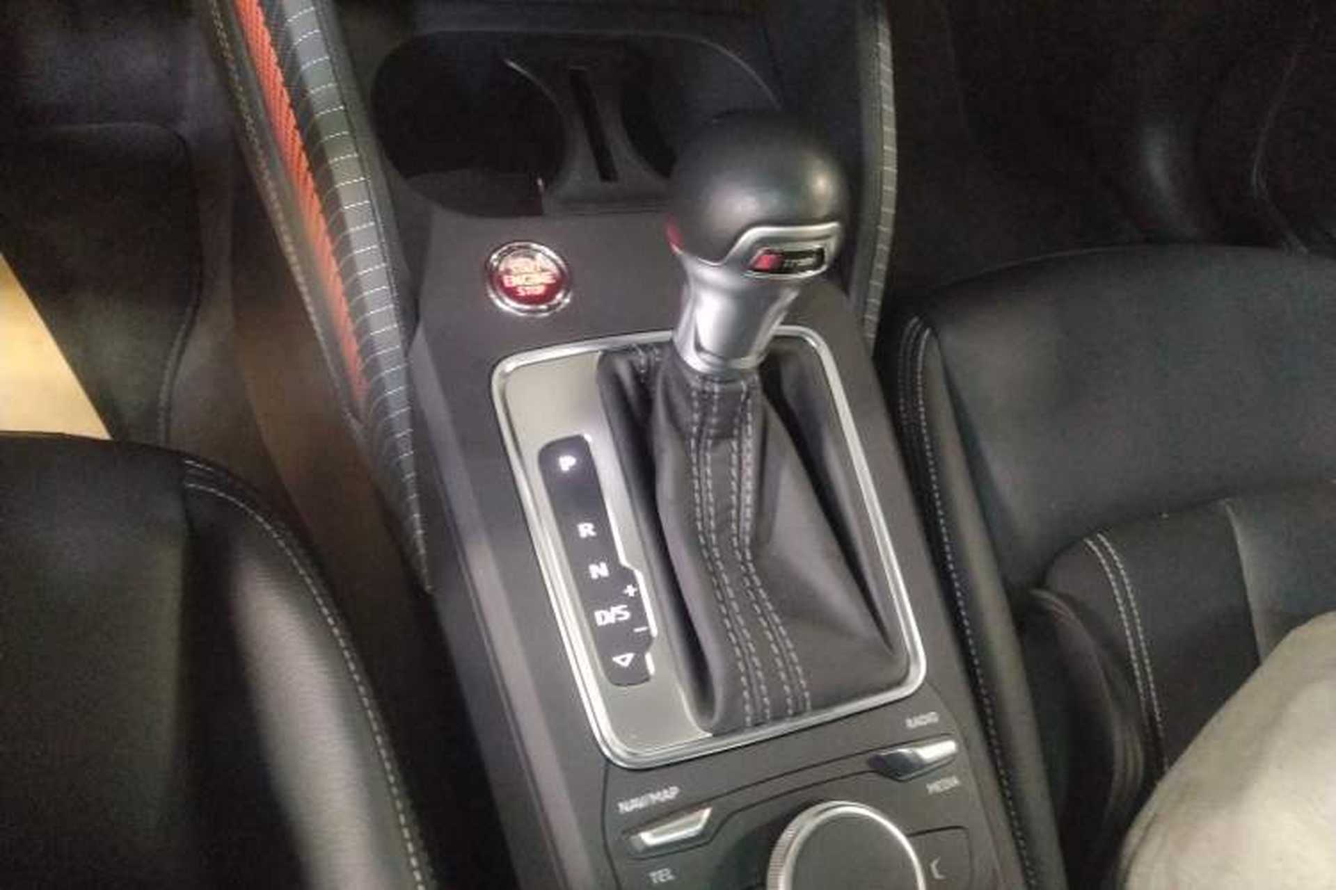 Used Audi Q2L 2022 35 TFSI Advanced Style Edition Gear Lever