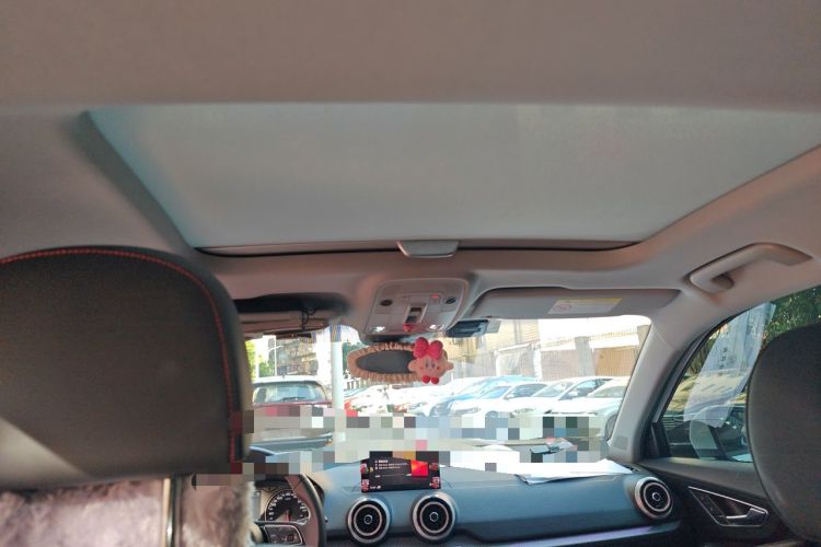 Used Audi Q2L 2022 35 TFSI Progressive Dynamic Edition Headliner