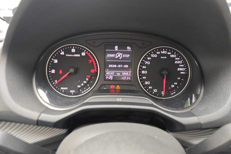 Used Audi Q2L 2022 35 TFSI Fashionable and Elegant Model Instrument Cluster