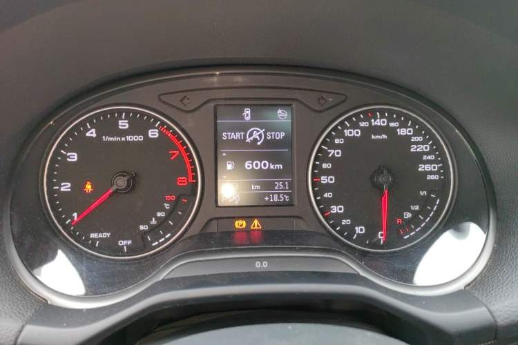 Used Audi Q2L 2022 35 TFSI Fashionable and Elegant Model Instrument Cluster