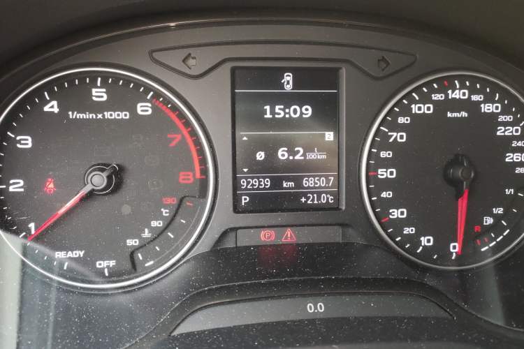 Used Audi Q2L 2022 35 TFSI Fashionable and Elegant Model Instrument Cluster
