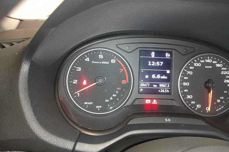 Used Audi Q2L 2022 35 TFSI Fashionable and Elegant Model Instrument Cluster