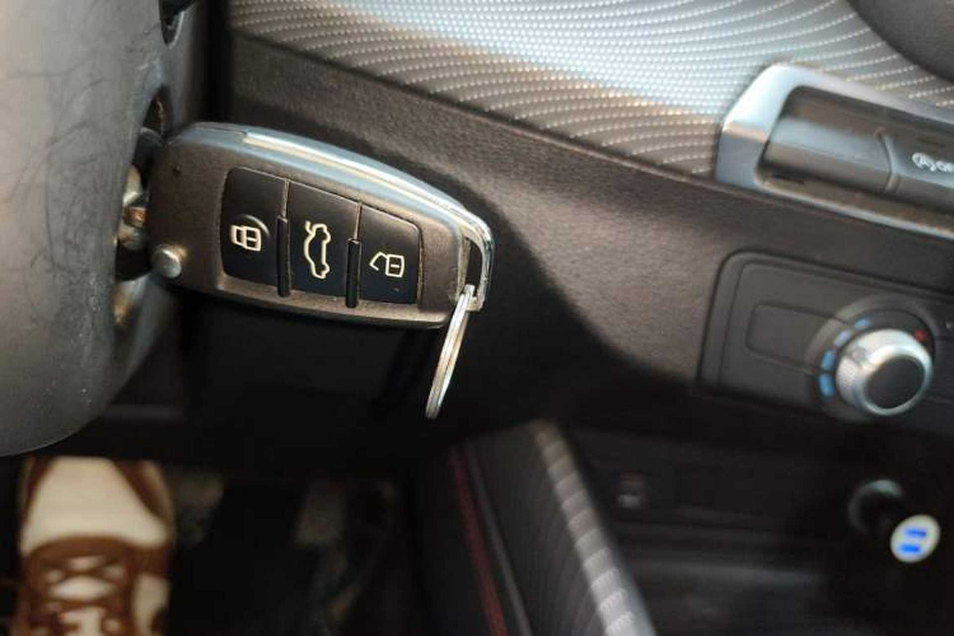 Used Audi Q2L 2022 35 TFSI Progressive Dynamic Edition Interior 1