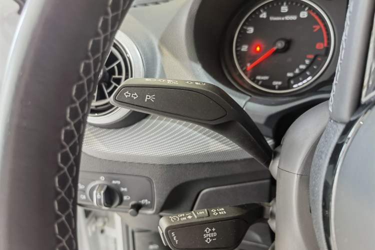Used Audi Q2L 2022 35 TFSI Fashion Dynamic Model Interior 10