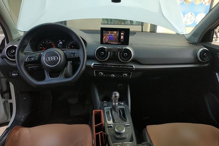 Used Audi Q2L 2022 35 TFSI Fashion Dynamic Model Interior 2