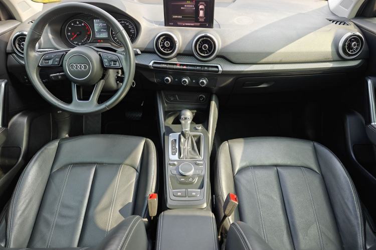 Used Audi Q2L 2022 35 TFSI Advanced Style Edition Interior 2