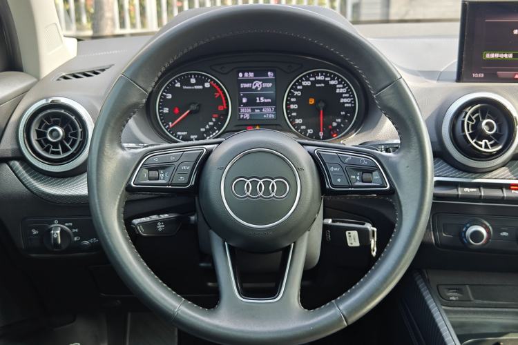 Used Audi Q2L 2022 35 TFSI Advanced Style Edition Interior 3