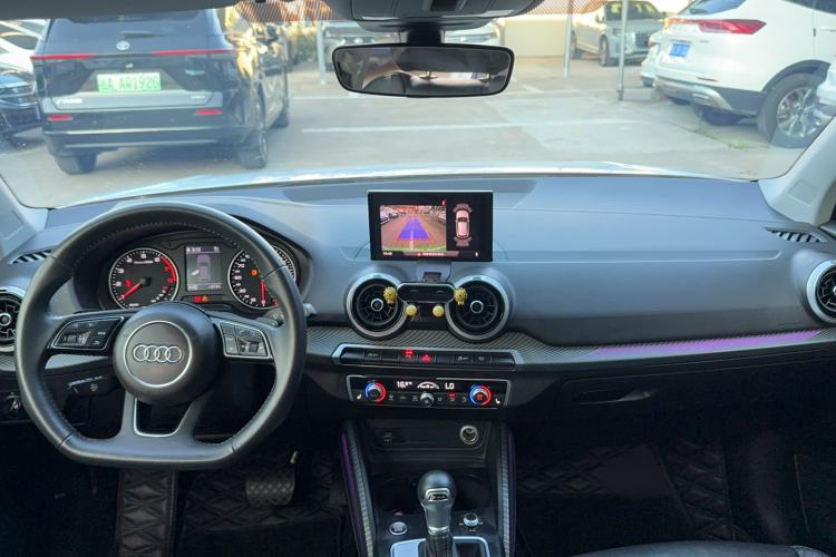 Used Audi Q2L 2022 35 TFSI Fashion Dynamic Model Interior 3