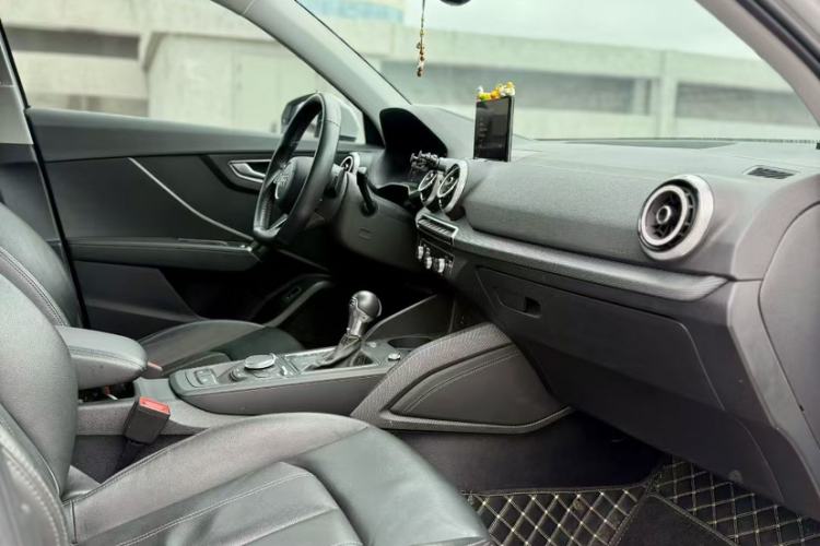 Used Audi Q2L 2022 35 TFSI Fashion Dynamic Model Interior 3