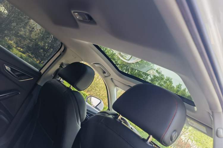 Used Audi Q2L 2022 35 TFSI Progressive Dynamic Edition Interior 4
