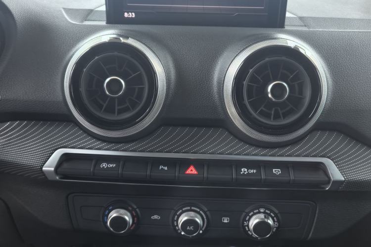 Used Audi Q2L 2022 35 TFSI Advanced Style Edition Interior 5