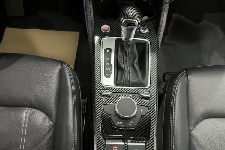 Used Audi Q2L 2022 35 TFSI Advanced Style Edition Interior 5
