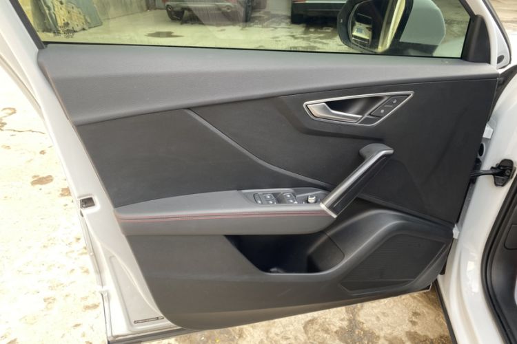 Used Audi Q2L 2022 35 TFSI Progressive Dynamic Edition Interior 5