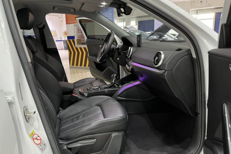 Used Audi Q2L 2022 35 TFSI Advanced Style Edition Interior 9