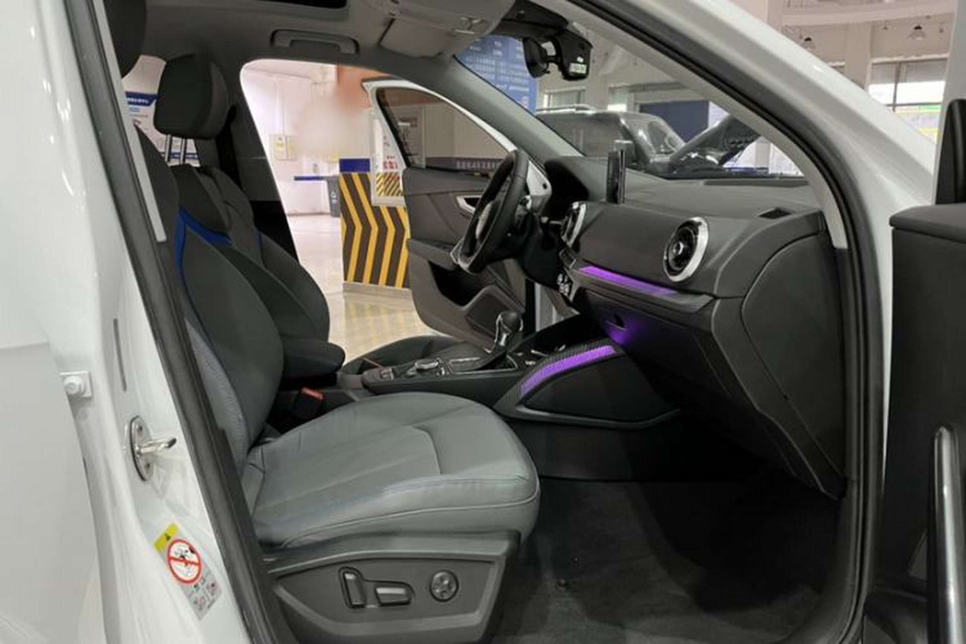 Used Audi Q2L 2022 35 TFSI Fashion Dynamic Model Interior 9