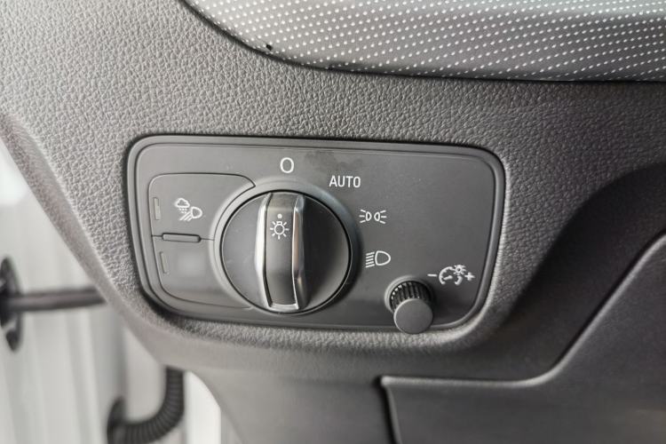 Used Audi Q2L 2022 35 TFSI Fashion Dynamic Model Interior 9