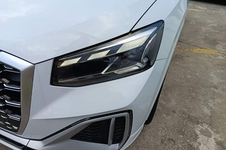 Used Audi Q2L 2022 35 TFSI Progressive Dynamic Edition Left Front Headlight