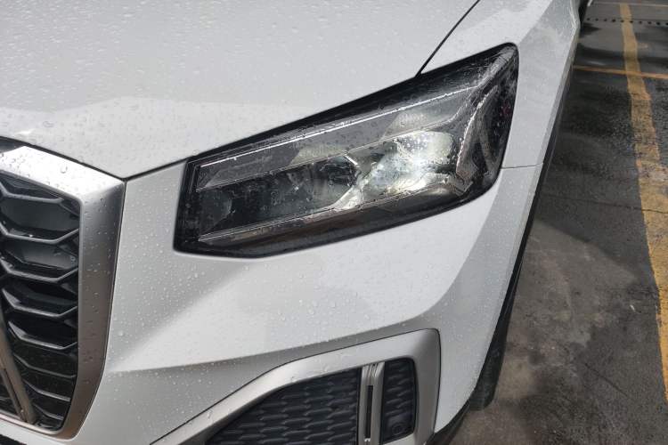 Used Audi Q2L 2022 35 TFSI Fashionable and Elegant Model Left Front Headlight
