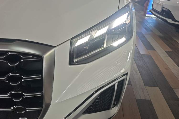 Used Audi Q2L 2022 35 TFSI Progressive Dynamic Edition Left Front Headlight
