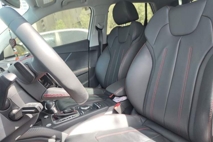 Used Audi Q2L 2022 35 TFSI Progressive Dynamic Edition Left Front Seat