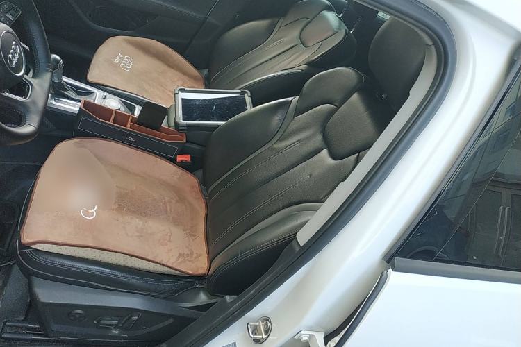 Used Audi Q2L 2022 35 TFSI Fashion Dynamic Model Left Front Seat