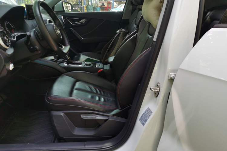 Used Audi Q2L 2022 35 TFSI Progressive Dynamic Edition Left Front Seat