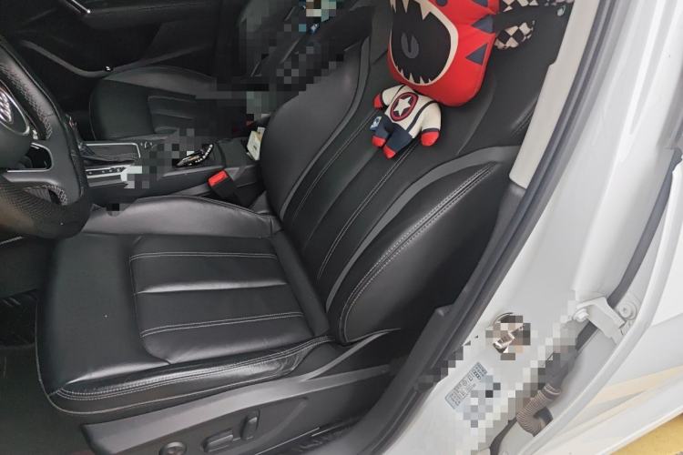 Used Audi Q2L 2022 35 TFSI Fashion Dynamic Model Left Front Seat
