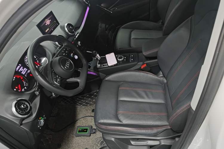 Used Audi Q2L 2022 35 TFSI Progressive Dynamic Edition Left Front Seat