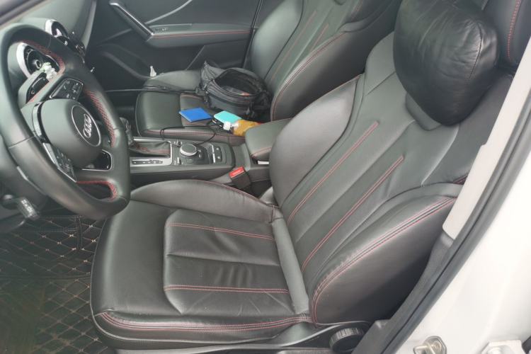 Used Audi Q2L 2022 35 TFSI Progressive Dynamic Edition Left Front Seat