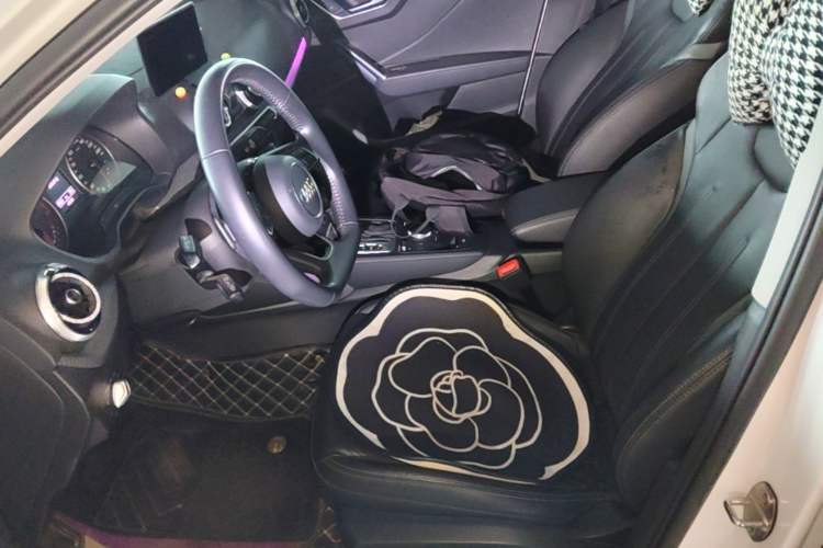 Used Audi Q2L 2022 35 TFSI Fashion Dynamic Model Left Front Seat