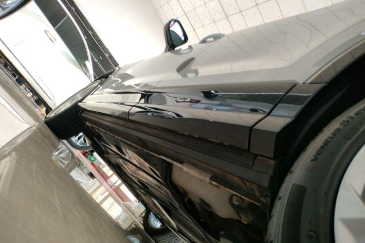 Used Audi Q2L 2022 35 TFSI Advanced Style Edition Left Side Sill