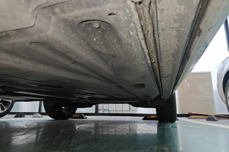 Used Audi Q2L 2022 35 TFSI Progressive Dynamic Edition Left Side Sill
