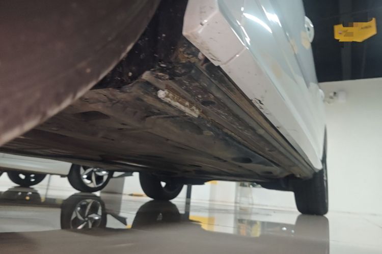 Used Audi Q2L 2022 35 TFSI Progressive Dynamic Edition Left Side Sill