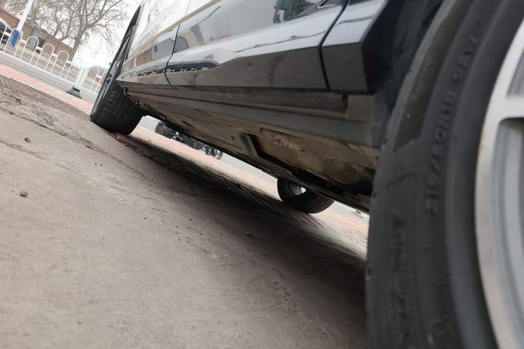 Used Audi Q2L 2022 35 TFSI Fashionable and Elegant Model Left Side Sill