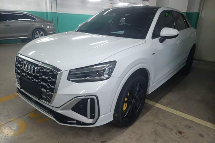 Used Audi Q2L 2022 35 TFSI Progressive Dynamic Edition Guazi used car, China used car export, Used car for sale, Used  cars, Cheapest cars for sale