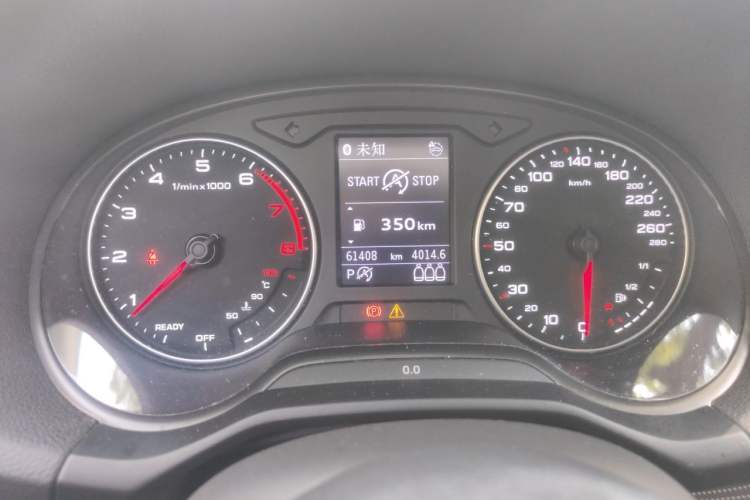 Used Audi Q2L 2022 35 TFSI Fashion Dynamic Model Odometer Close Up