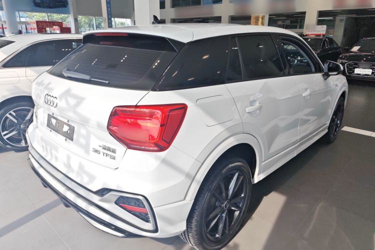 Used Audi Q2L 2022 35 TFSI Progressive Dynamic Edition Rear Right 45 Deg